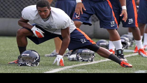 Uva Cornerbacks A Young But Talanted Group Sports Newsadvance Com