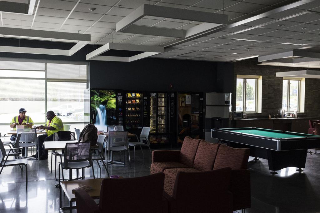 Gltc Employees Move Into New Facility On Bradley Drive Local News Newsadvance Com