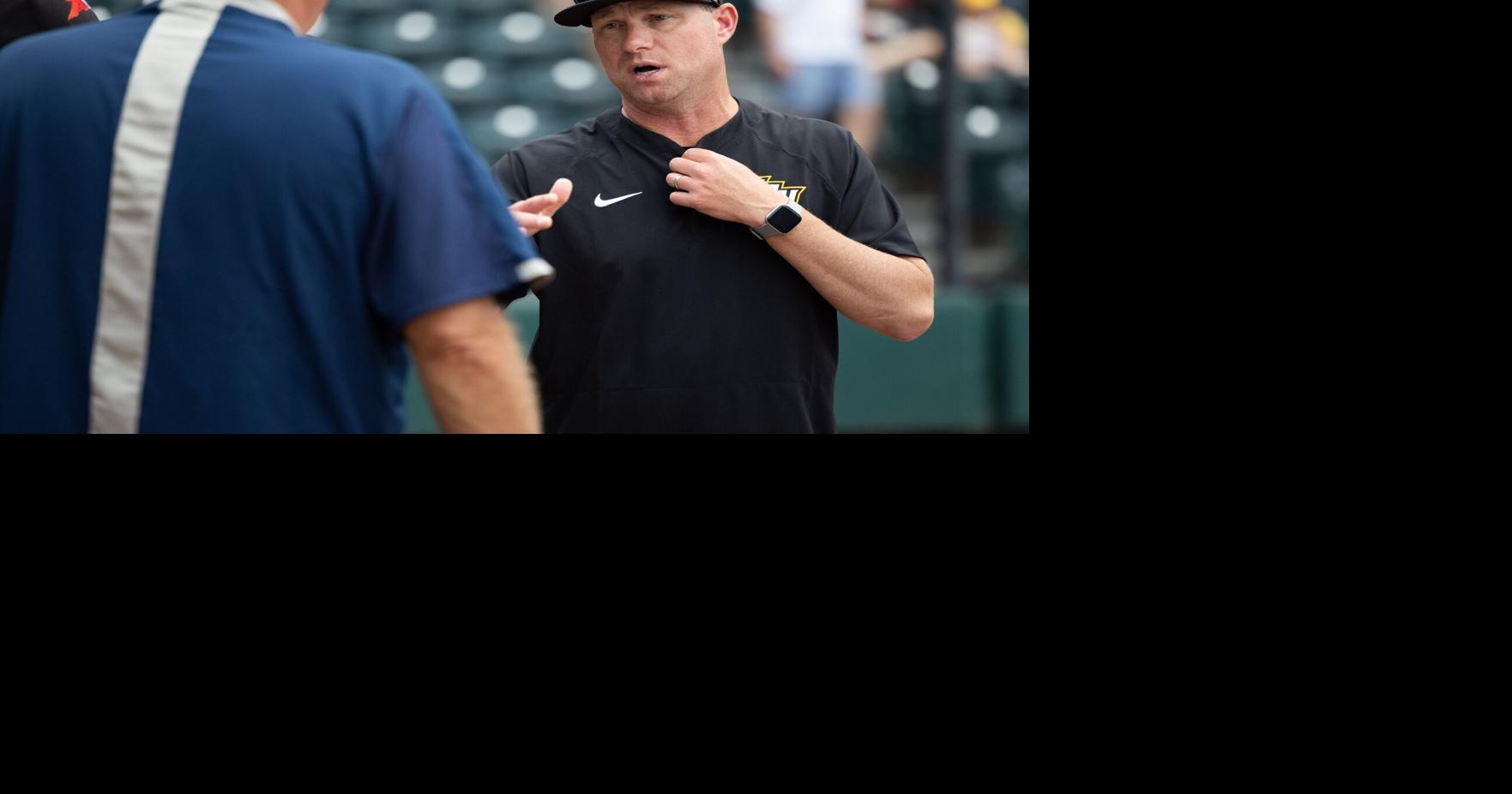 Liberty hires VCU's LeCroy for open head coaching position
