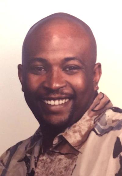 Lewis, DeFraunce "Boo" Ondrea