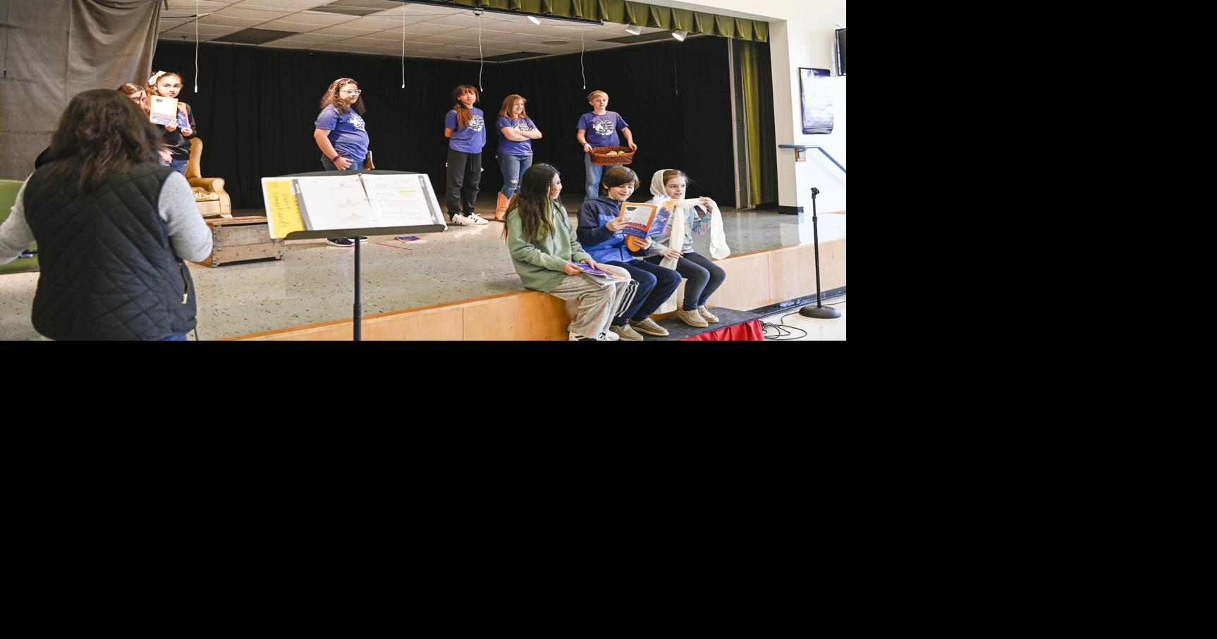 Rockfish Elementary School dives into 'Aladdin Kids'