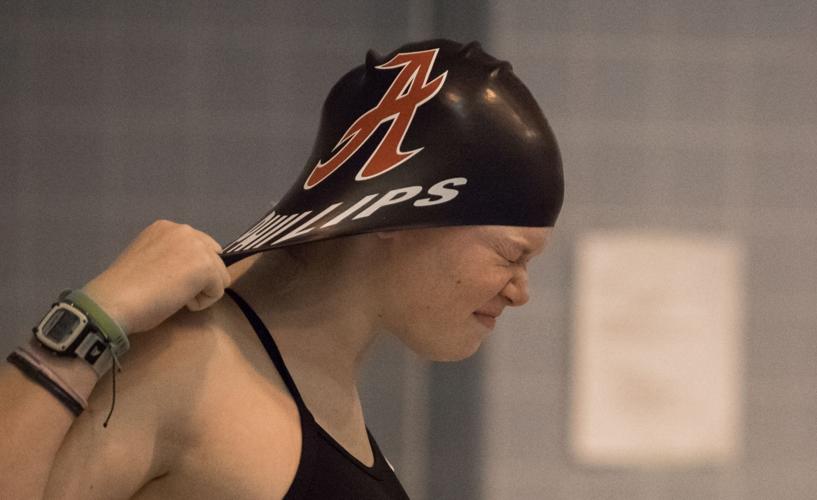 20210225_amh_sports_swim_p1