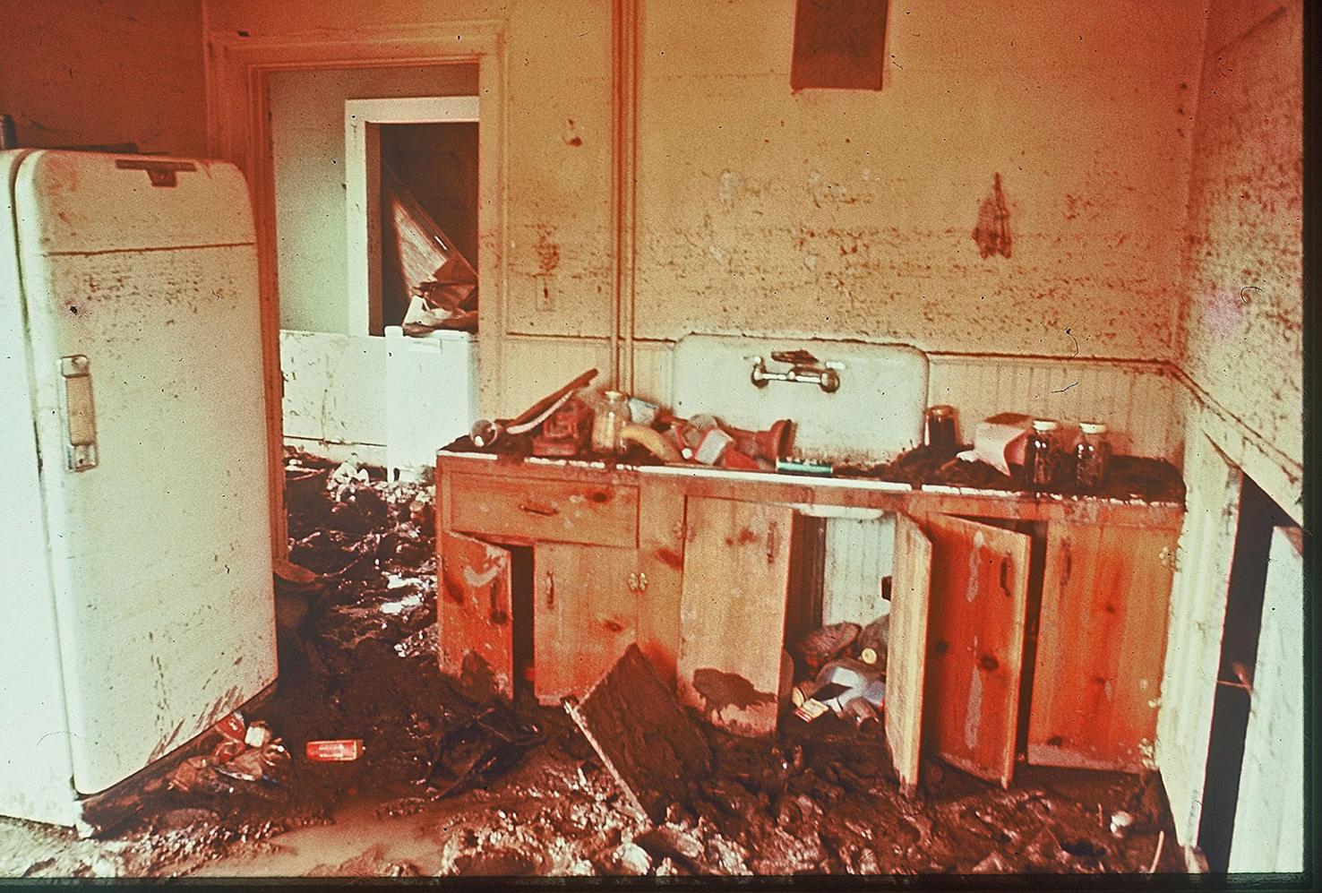 Photos The destruction of the remnants of Hurricane Camille