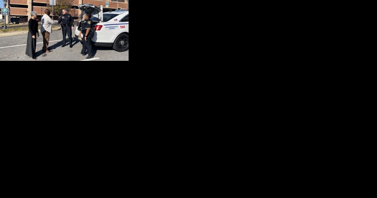 Lynchburg police, community group partner to distribute winter coats - Vimarsana News