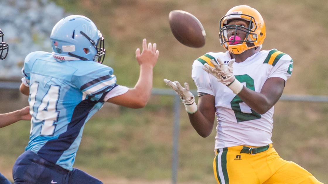 Nelson football 6.jpg High School Sports