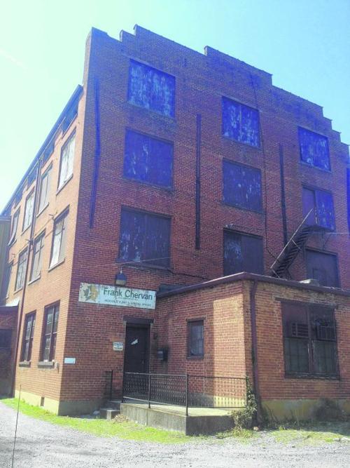 Apartments planned for vacant building in Bedford City