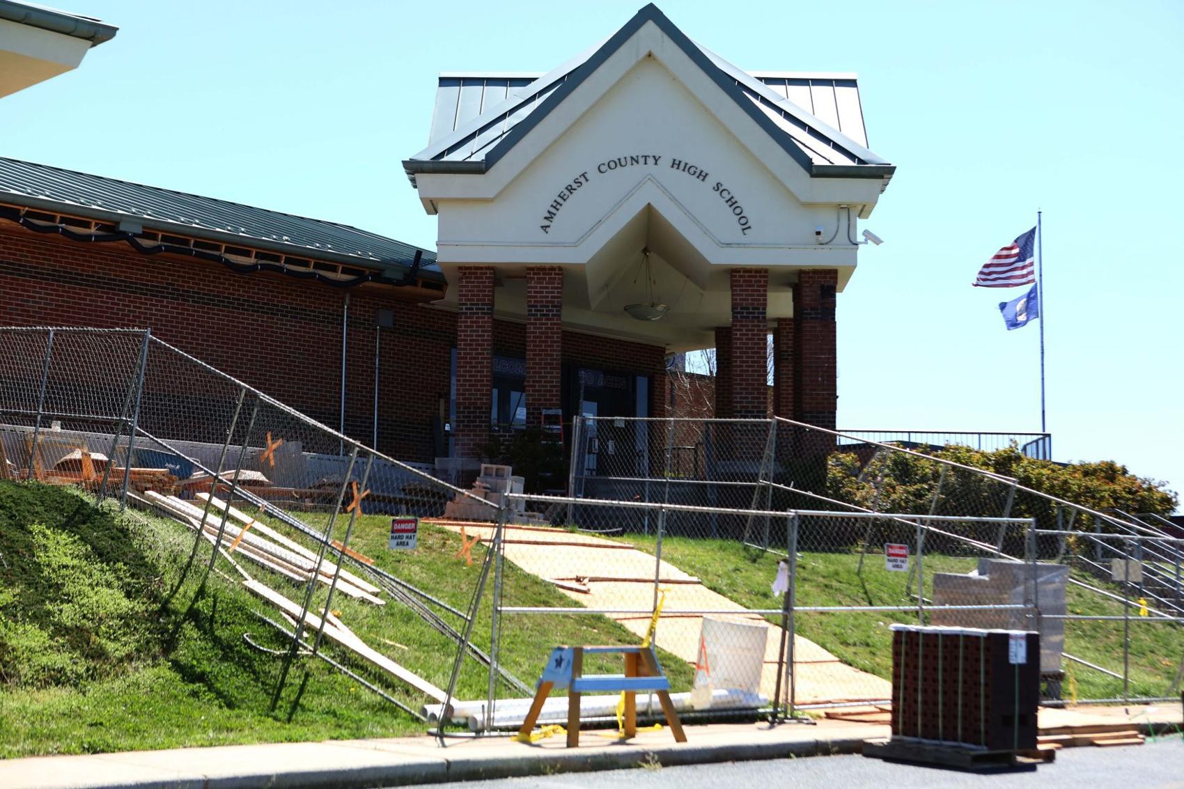 Amherst County High School to hold in Cars' for seniors News