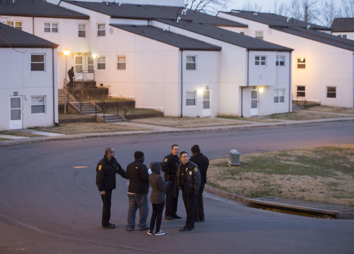 Police Council Members Offer Assistance To Lynchburg Apartment Complex Struck By Violence Local News Newsadvance Com