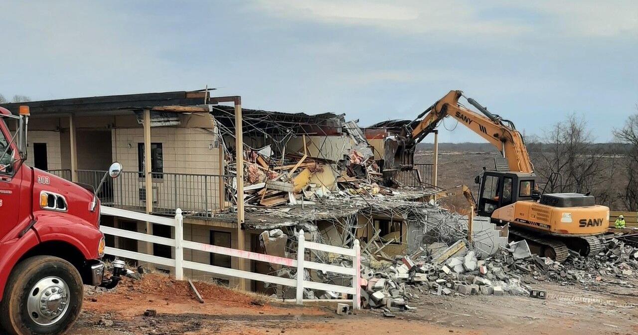 U.S. 29 in Madison Heights sees two former motels torn down - Vimarsana News