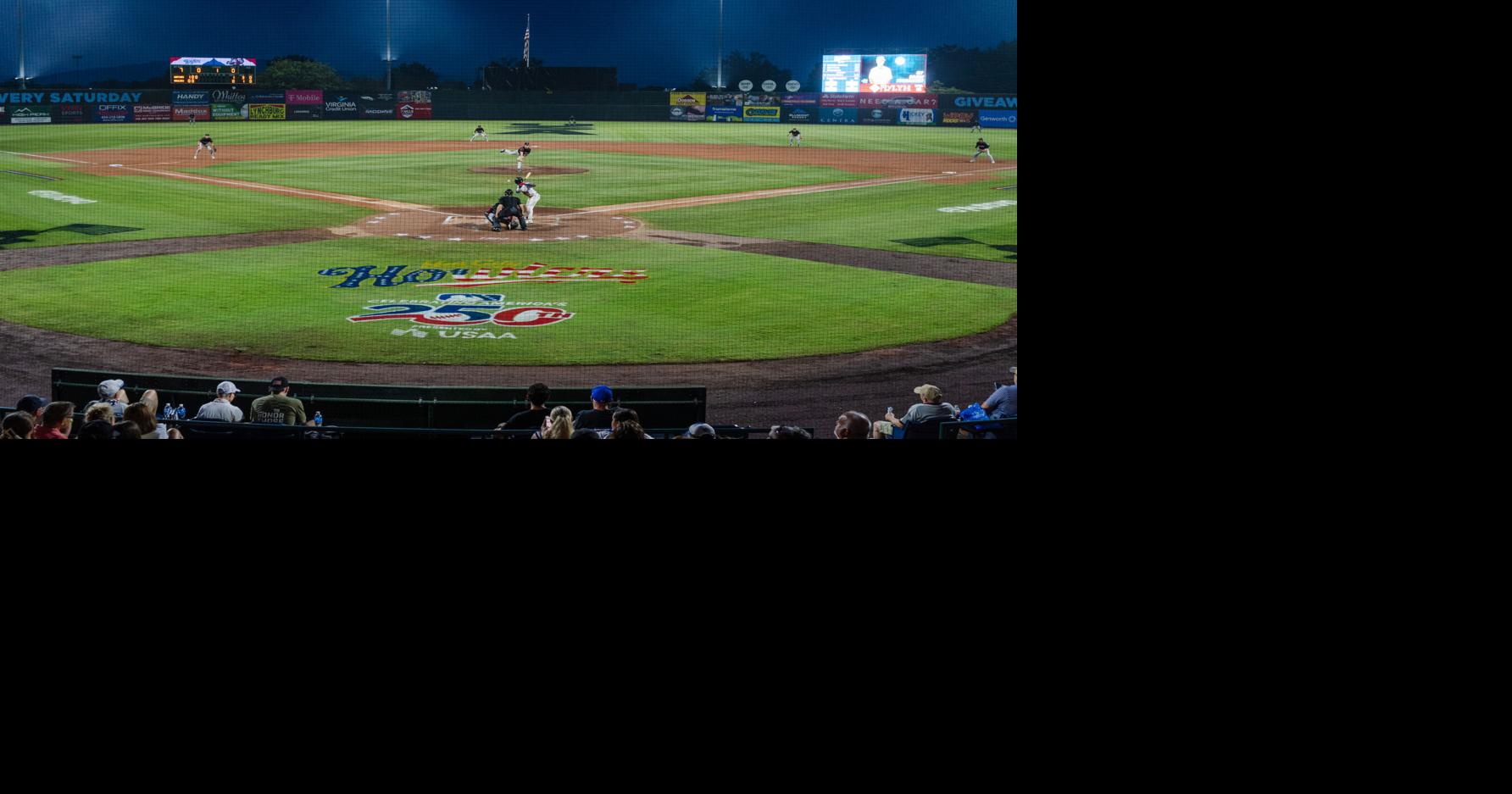Fans spend July 4th with the Hill City Howlers