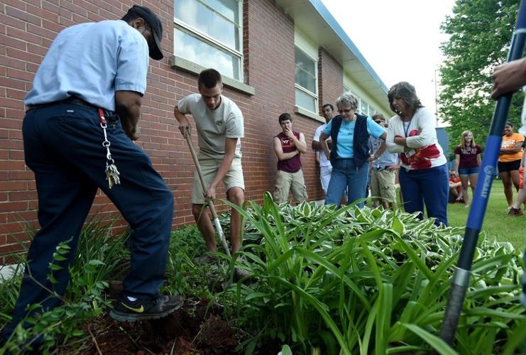Bedford County looking to sell former Montvale, Body Camp schools
