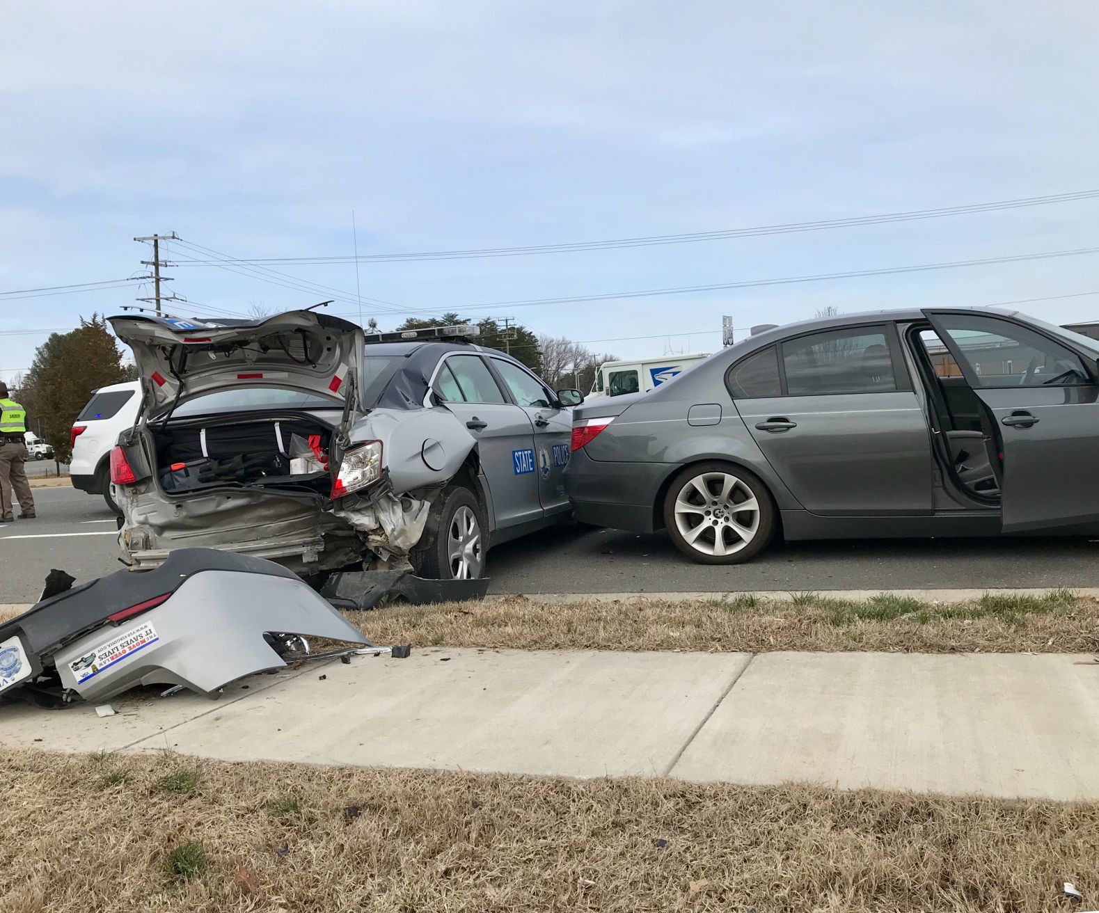 Virginia State trooper struck in car during King George traffic stop