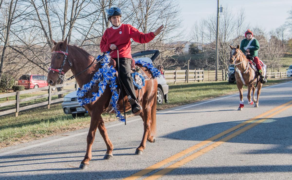 Photos Lowesville Christmas Parade Lifestyles Newsadvance Com