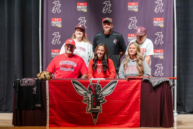 050626-lna-sports-amherstsigning