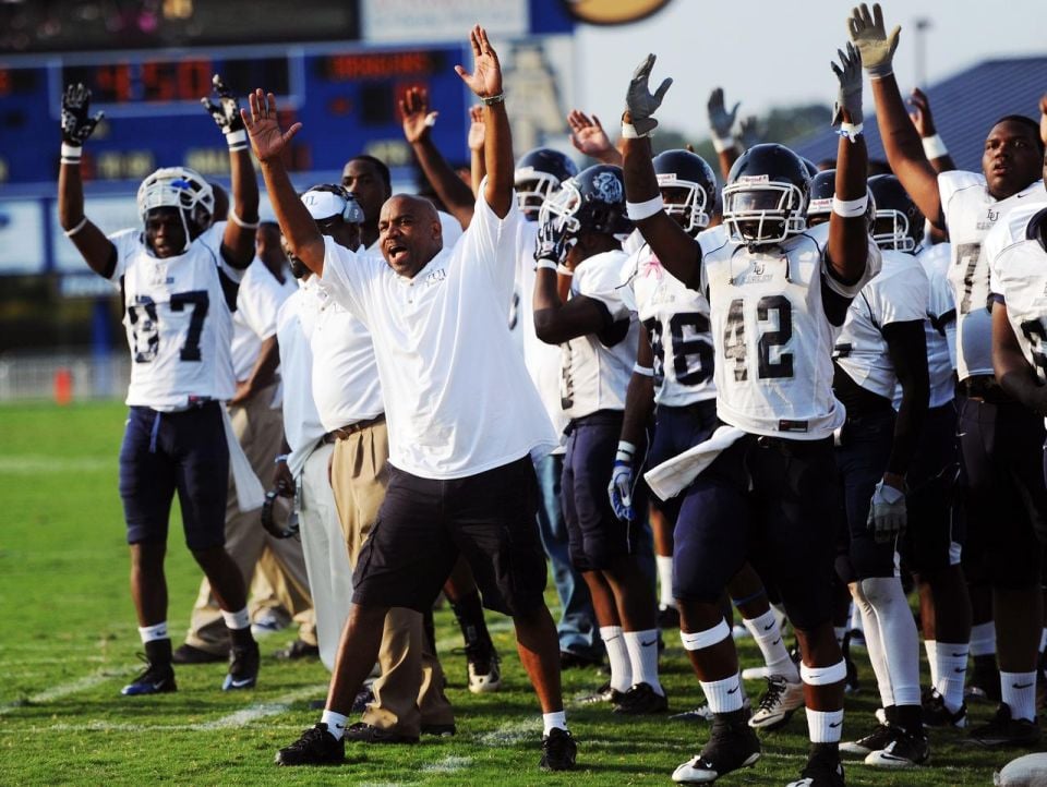 Virginia University of Lynchburg football team plays first game in decades