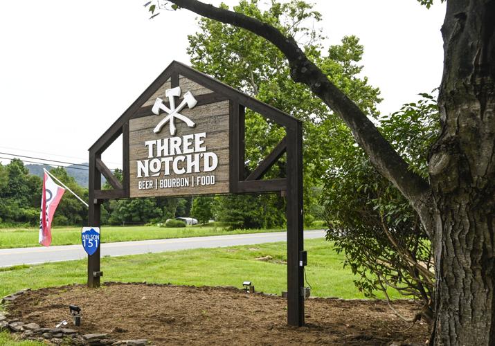 three notchd 8