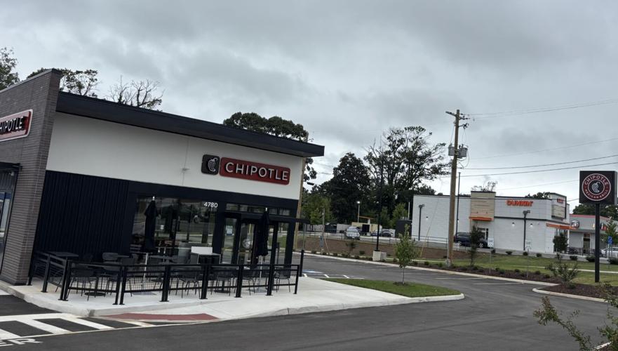 092126-lna-news-chipotle-p2