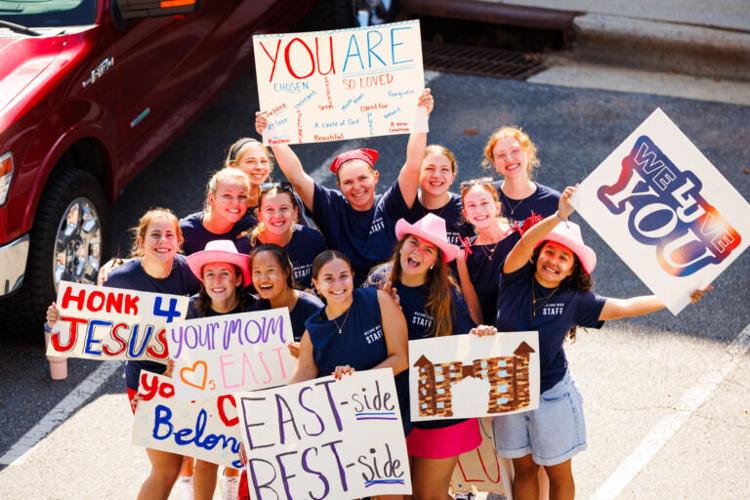 Move-in on the Mountain: Liberty greets new students, families with big welcome party