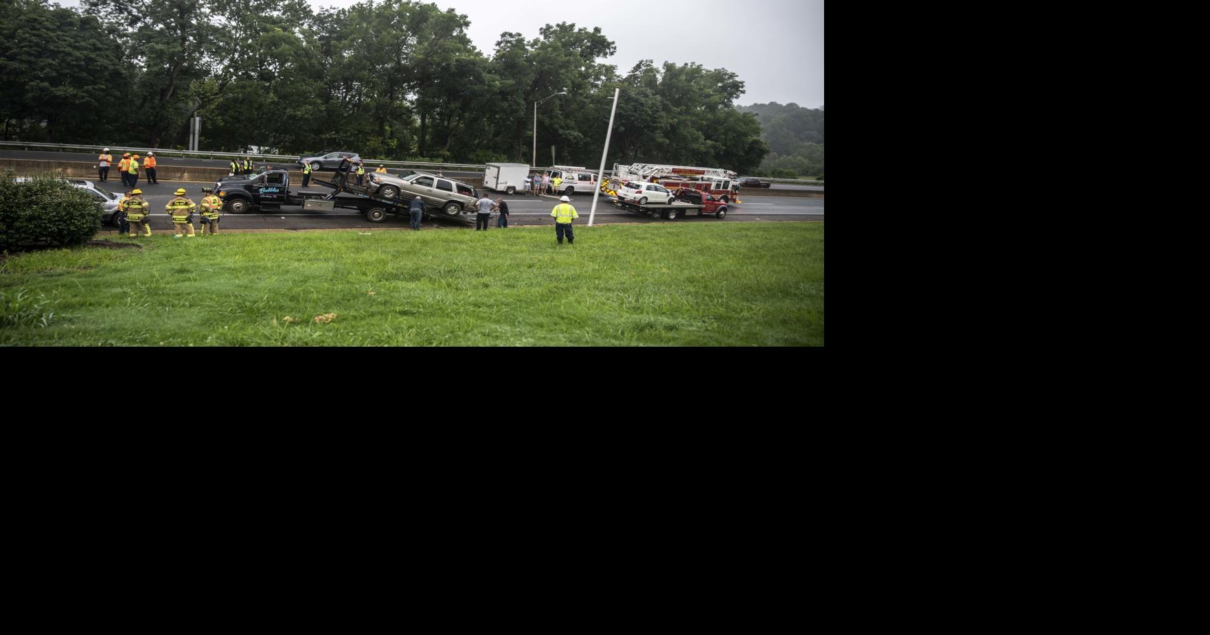 Seven crashes close part of Lynchburg Expressway