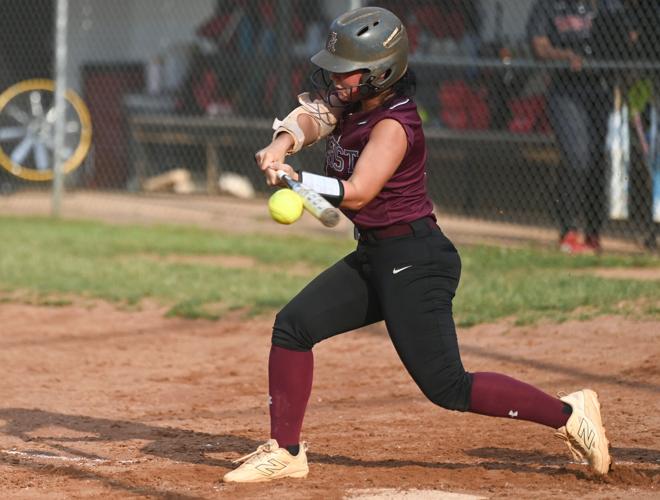 jf-amherst-softball