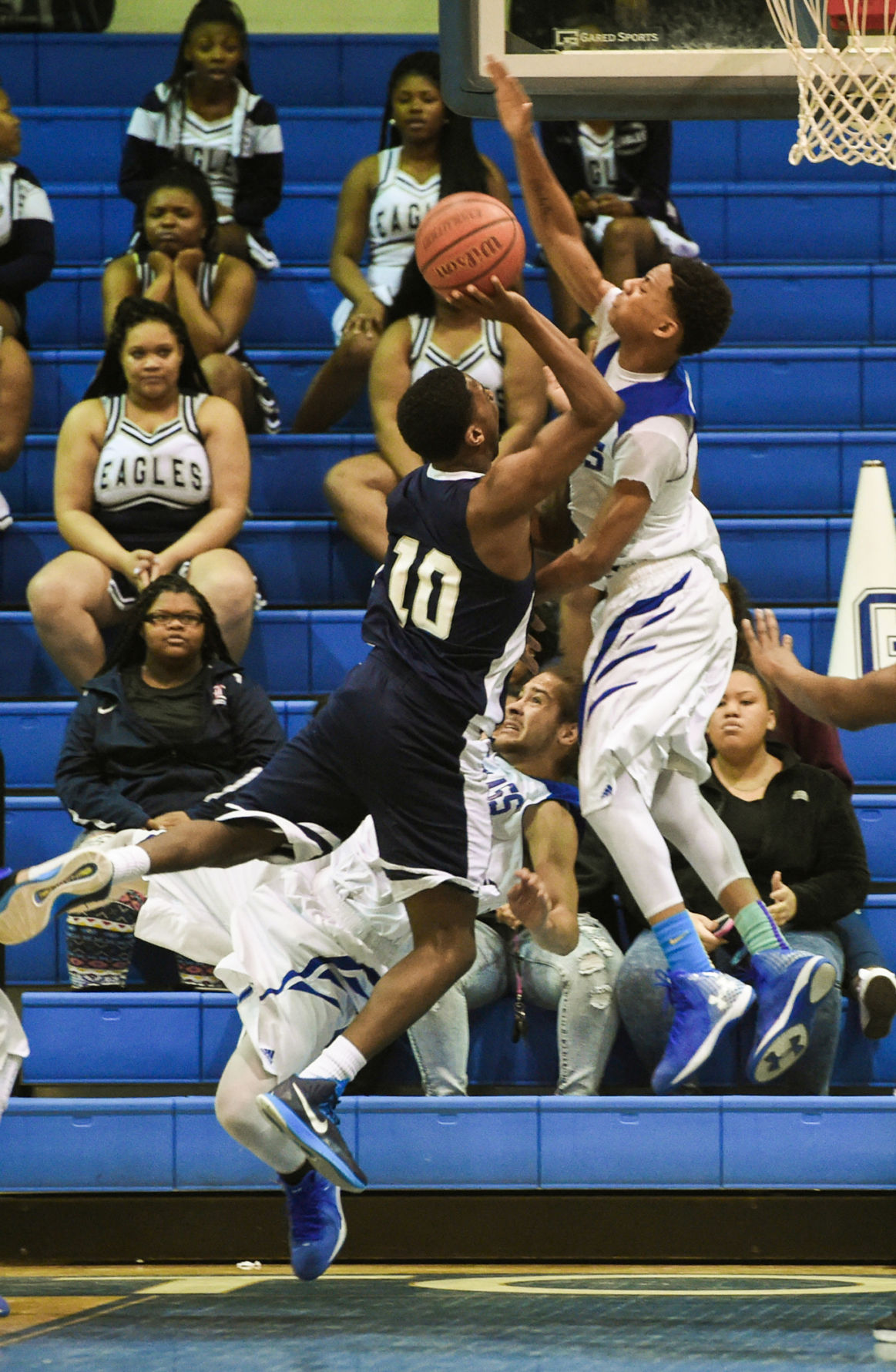 e-c-glass-wins-thriller-over-gw-danville-captures-conference-24-crown