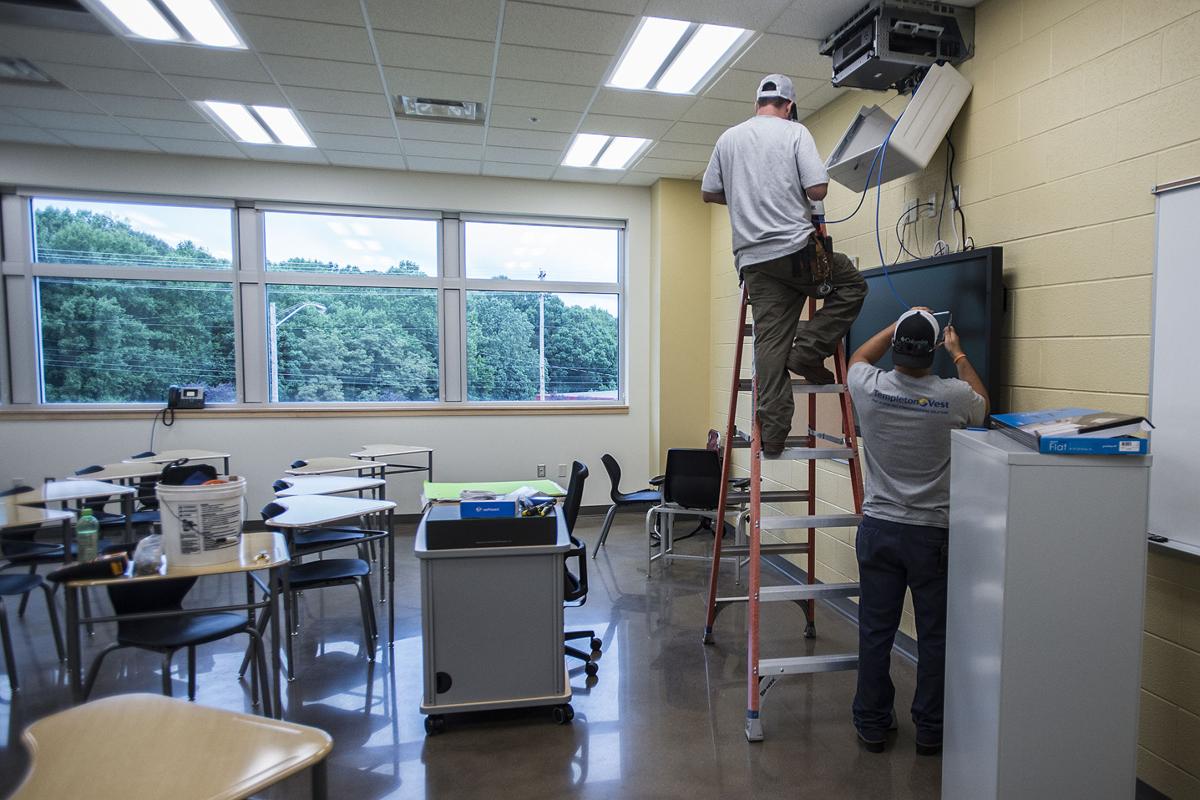 Photos New Heritage High School Local News