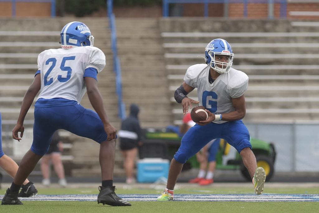 High School Football Countdown No 1 E C Glass Hilltoppers