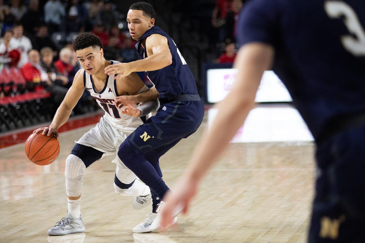 Liberty Overcomes Dreadful Shooting Performance To Hold Off Navy Lu Sports Newsadvance Com