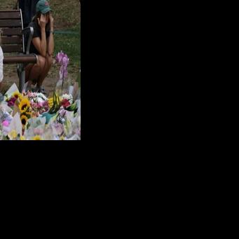 Australian PM says 'Islamic State ideology' drove Bondi Beach gunmen