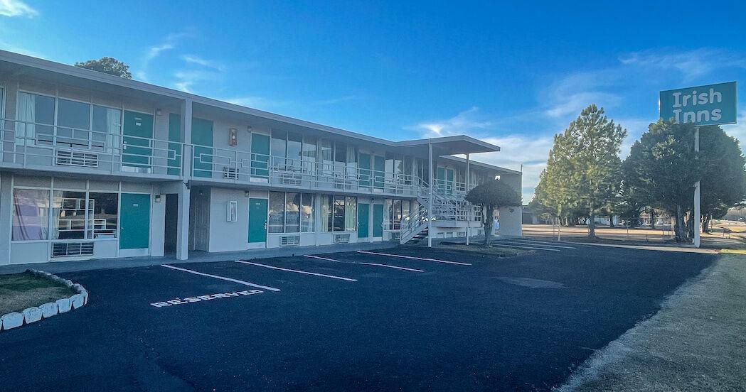 Irish Inns shutdown leaves residents scrambling