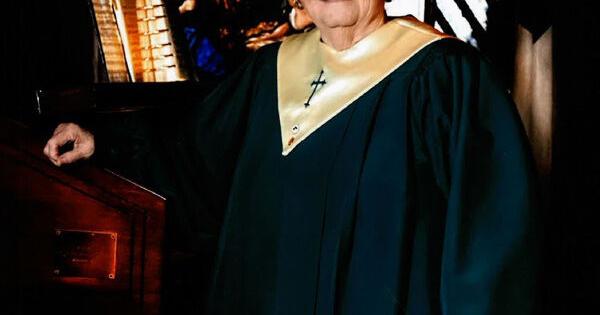 Dr. Carolyn Sue Segraves Williams, Southport | Obituaries | newsargus.com