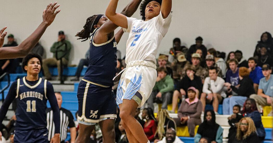 C.B. Aycock holds off Eastern Wayne By Aviel Smolka asmolka@newsargus.com Dec 2, 2025 Dec 2, 2025 Updated 4 mins ago