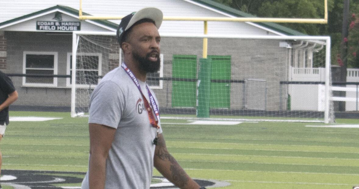 Start of fall practice marks Powell-era of Trojan football