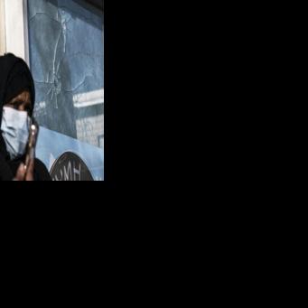 Minnesota Somalis organize house call care amid ICE raid fears