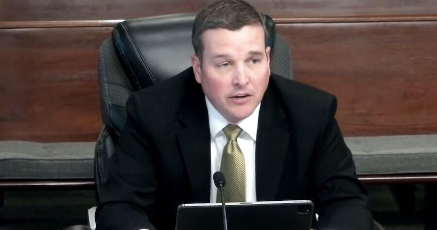 County eyes alcohol sale changes