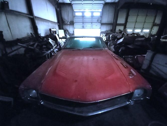 'Roadworthy Rescues' revives AMC dealership legacy Local News