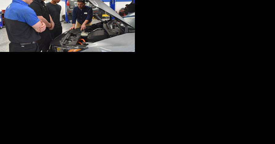 WCC adds electric vehicle training, charging stations - Vimarsana News