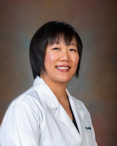 Dr. Mu En Hu