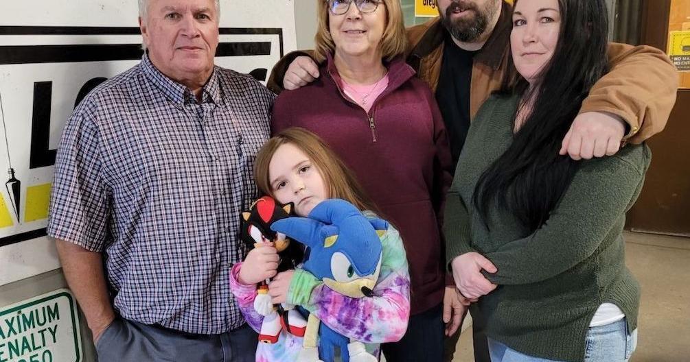 Pikeville native struggles to recover from aneurysm - Vimarsana News