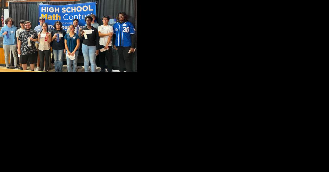 Students win in math competitions at the fair - Vimarsana News