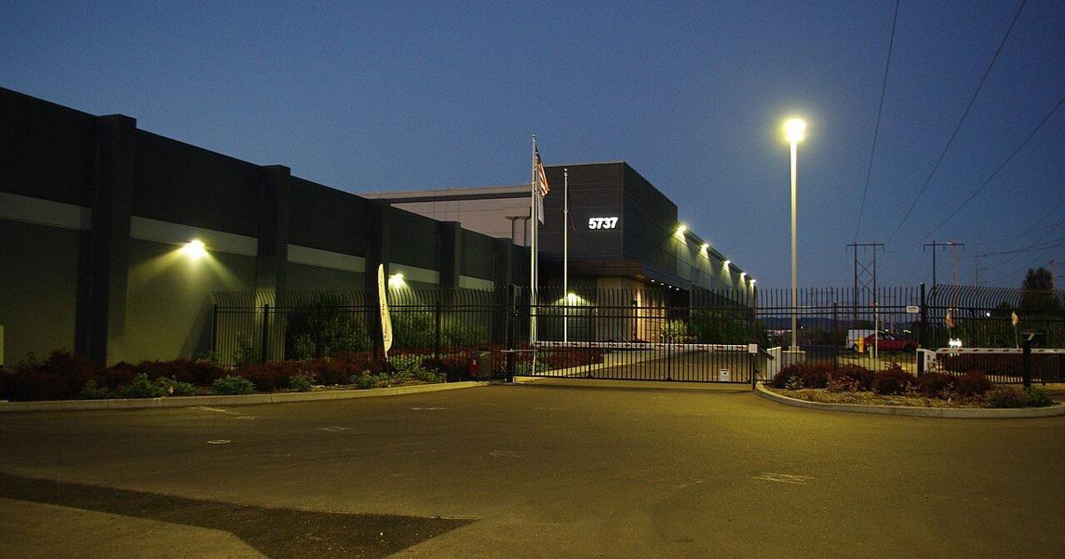 Center Raste Oregon PUC Set to Rule on PGE Data Center Rate Plan | Courts ...