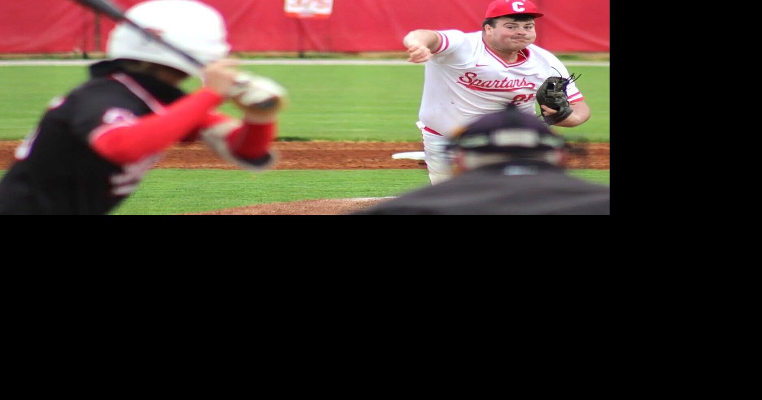 Spartans split hard-fought doubleheader
