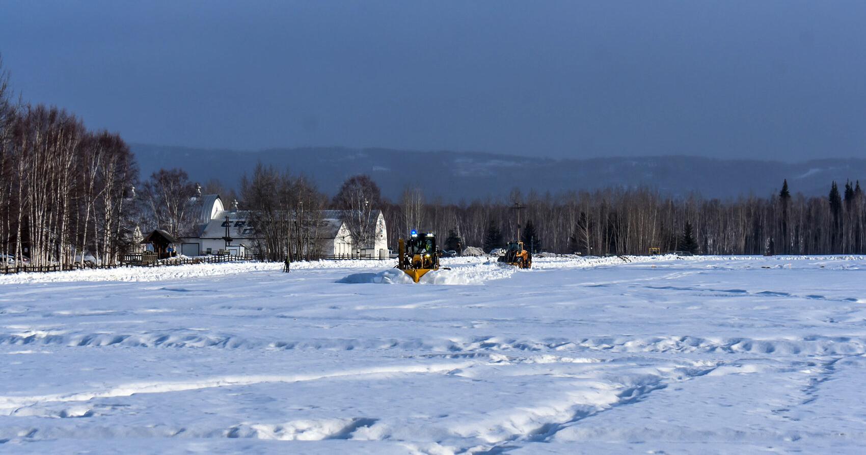 Airport crews plow Creamer's Field in anticipation of migratory bird arrivals | Local News - Vimarsana News