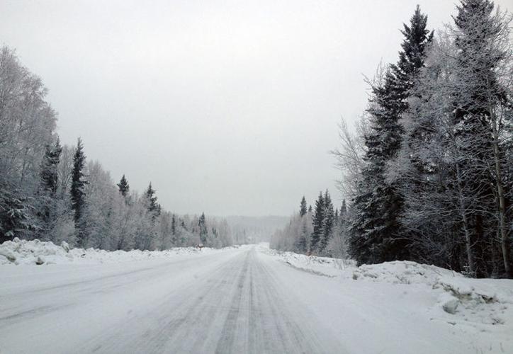 Late snowstorm creates 'miserable' driving conditions around Fairbanks