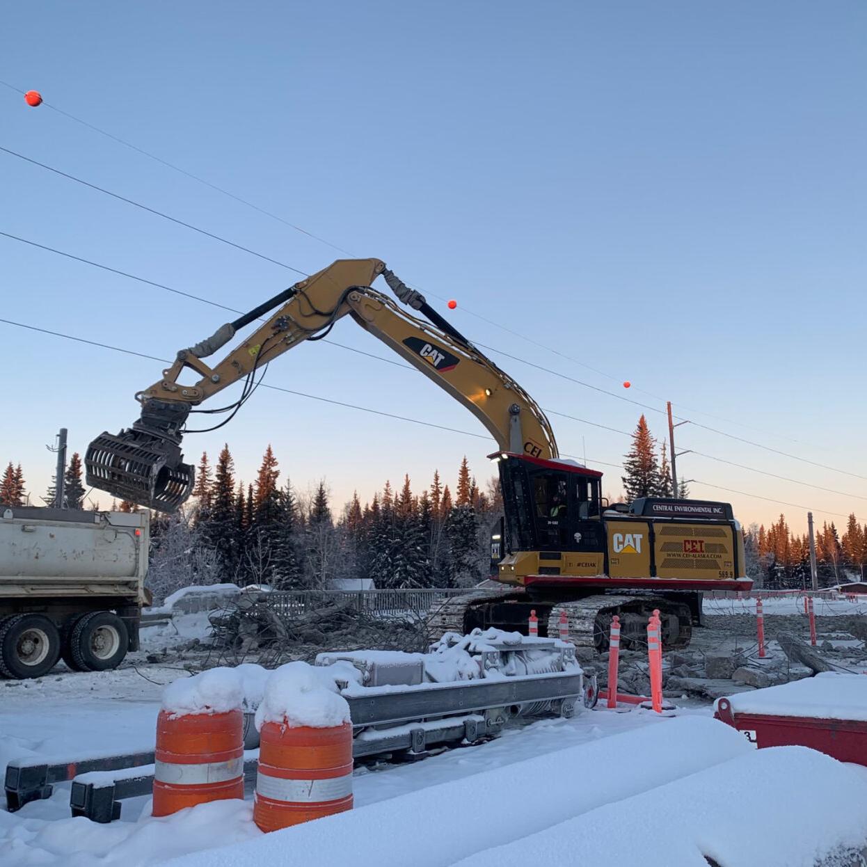 No big boom in demolition of University Avenue Bridge, but the work has started - Vimarsana News