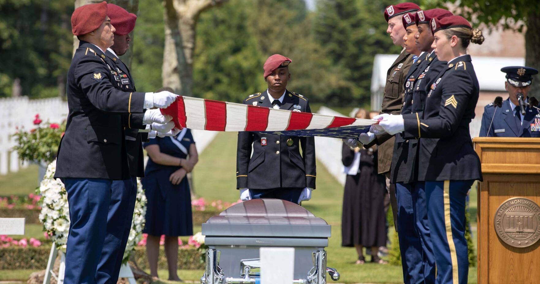 American Battle Monuments Commission lays to rest unknown US WWI Soldier - Vimarsana News