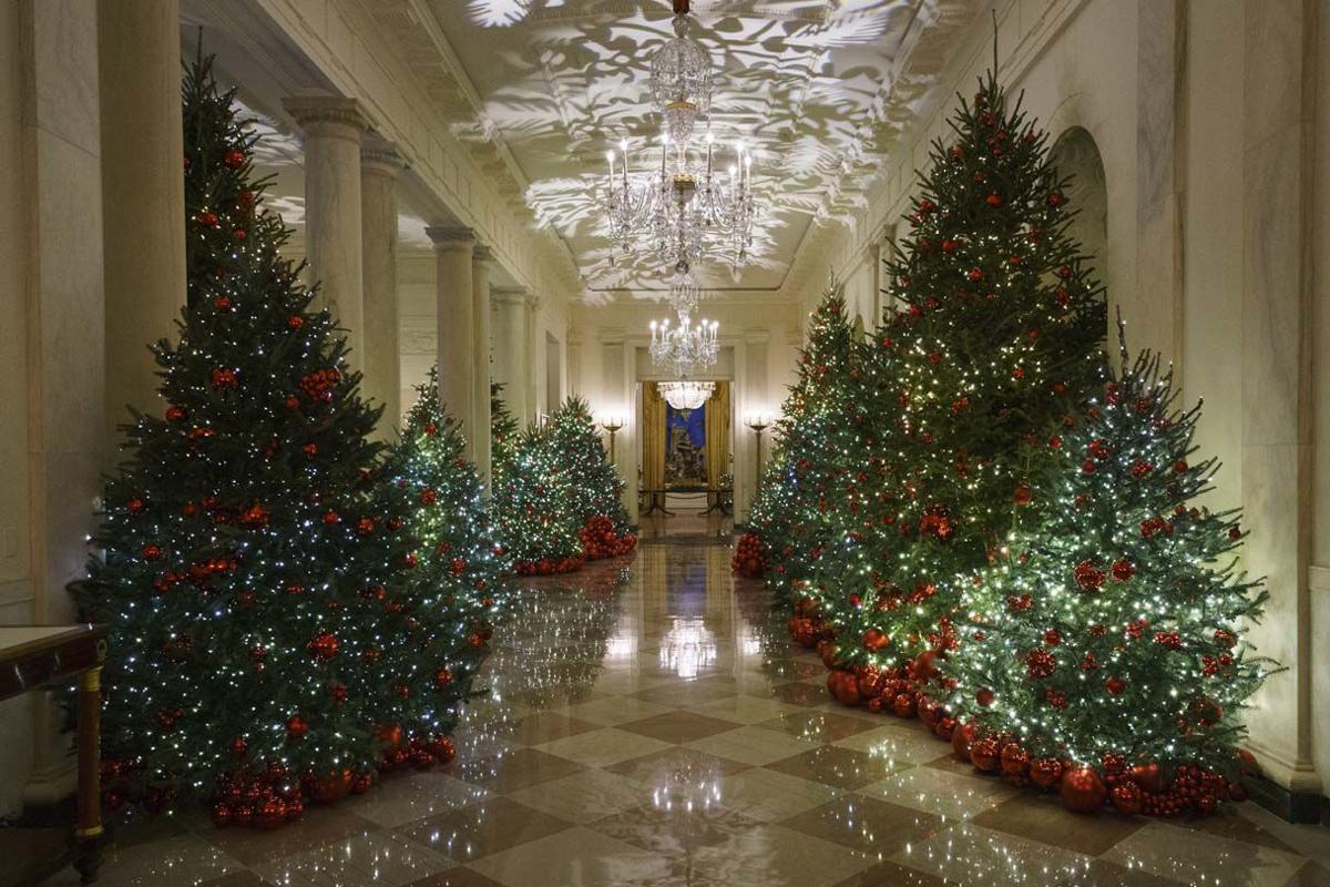 white house pastry chefs make national mall in gingerbread washington monument christmas ornament