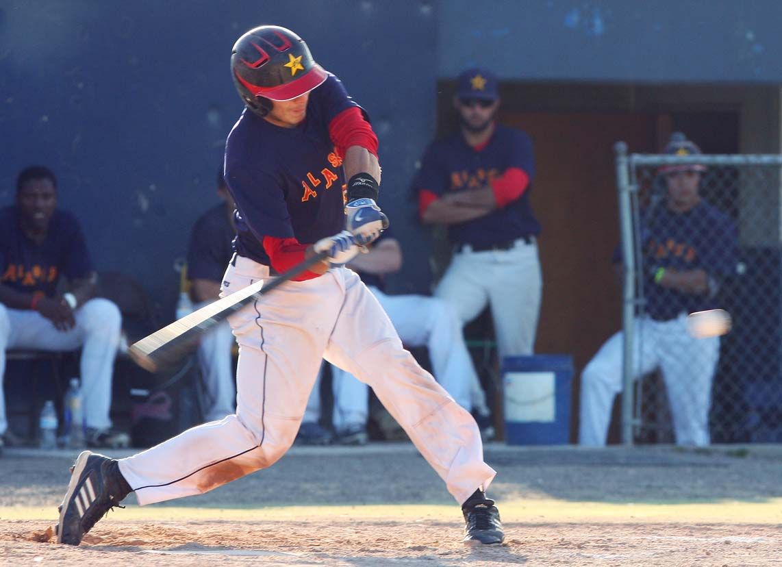 Mat Su Miners Dominate Goldpanners 7 1 Baseball Newsminer Com