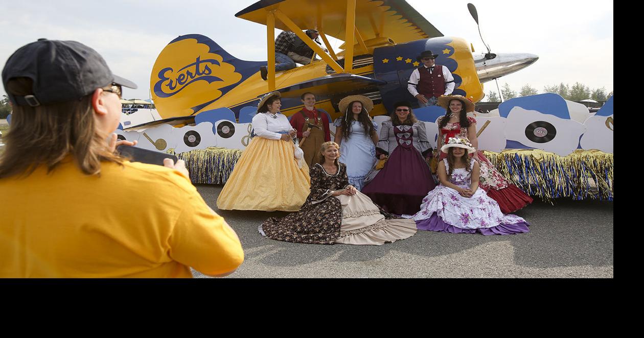 Golden Days Parade Featured