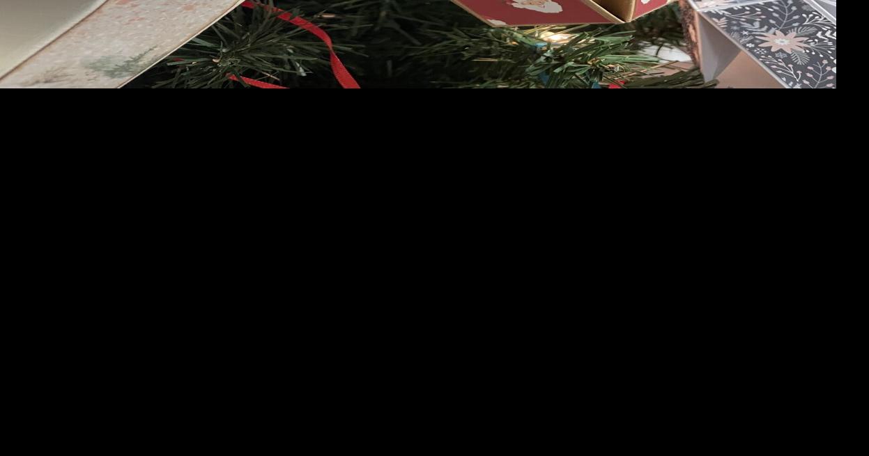 Hospice ornament tradition continues with sale that benefits Hospice